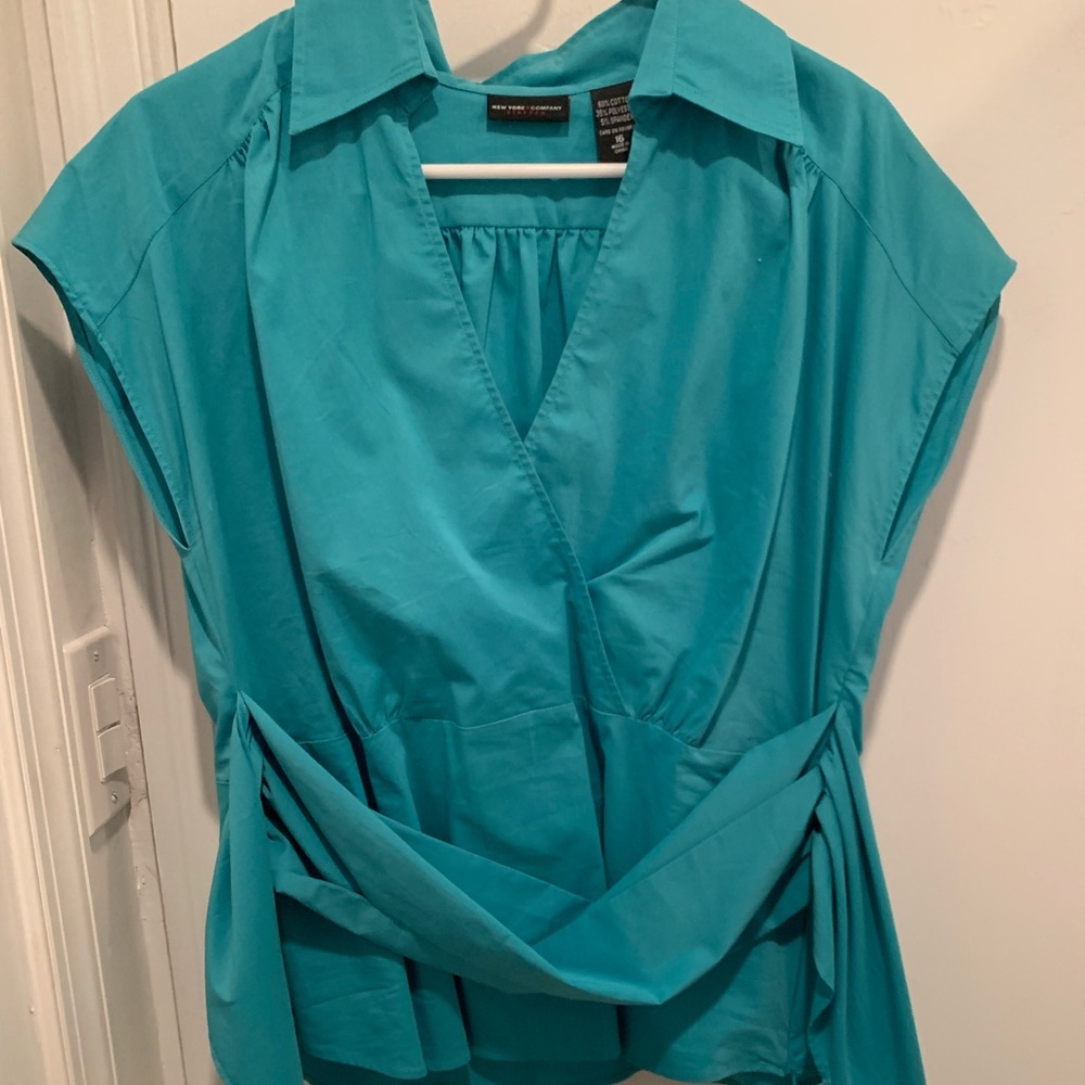 Teal short sleeve New York and Company shirt